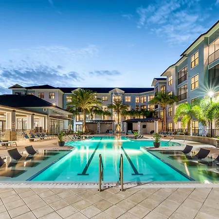 Full Apartment, 15 Min To Parks,Pet-Friendly, King Bed & Lots Of Amenities